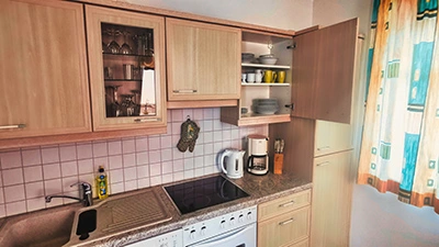 komplett ausgestattete Küchenzeile komplett ausgestattete Küchenzeile