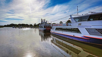 Fahrgastschiffe entführen Sie auf interessante Touren Fahrgastschiffe entführen Sie auf interessante Touren